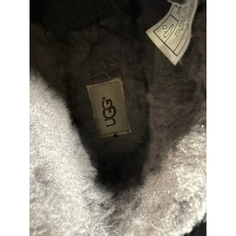 UGG combining premium